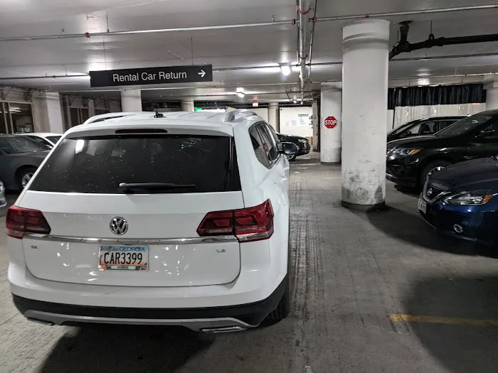 Enterprise Rent-A-Car Picture 9