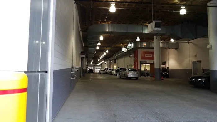 Budget Car Rental Picture 1