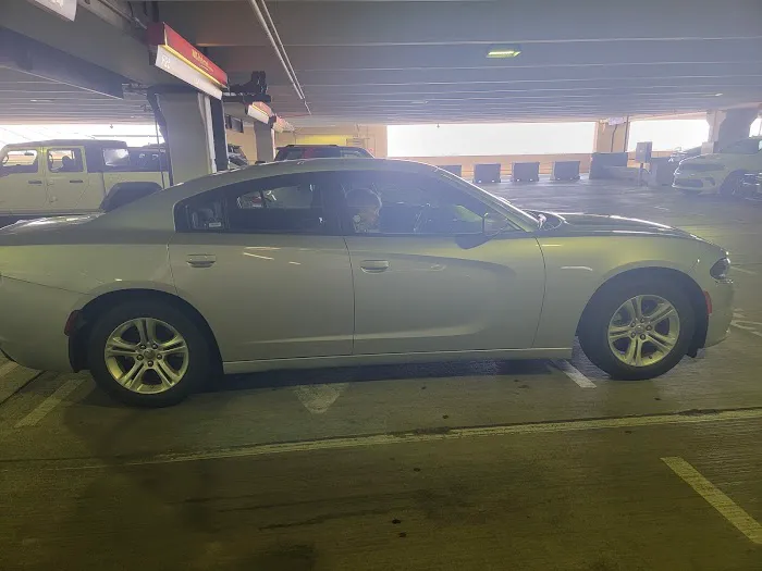 Avis Car Rental Picture 5