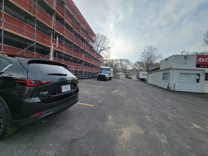 Avis Car Rental Picture 7