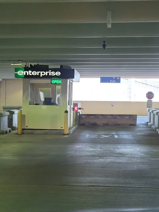 Enterprise Rent-A-Car Picture 8