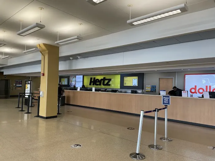Hertz Car Rental - Chicago - Chicago Midway International Airport (MDW) Picture 2