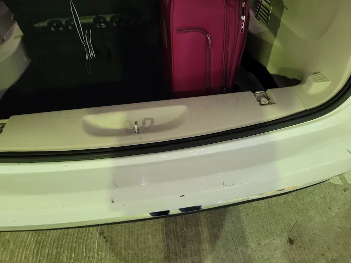 Hertz Car Rental - Chicago - Chicago Midway International Airport (MDW) Picture 4