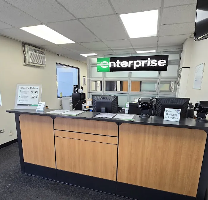Enterprise Rent-A-Car Picture 5