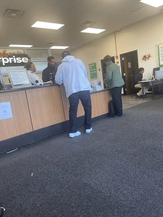 Enterprise Rent-A-Car Picture 8