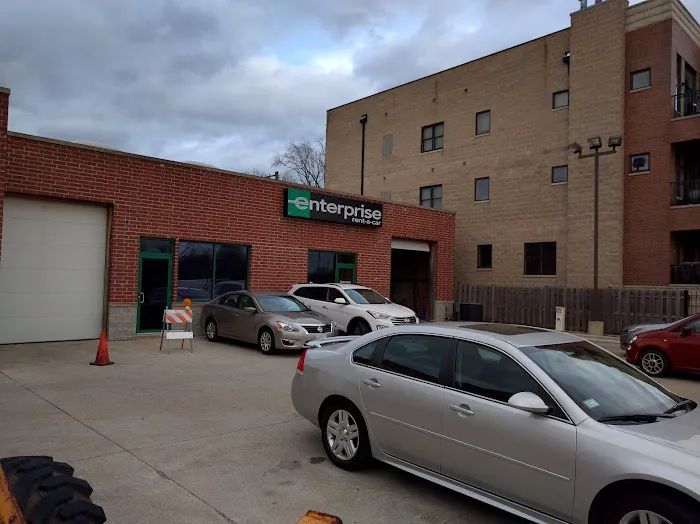 Enterprise Rent-A-Car Picture 4