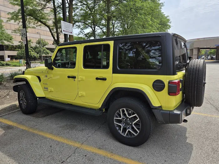 Routes Car Rental Picture 5