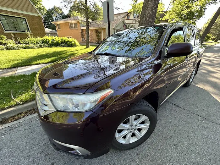 LeeDan Car Rentals Picture 3