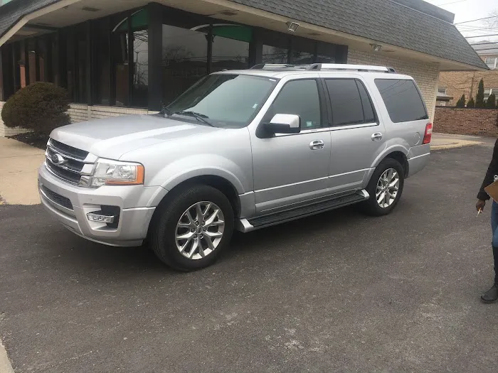 Enterprise Rent-A-Car Picture 4