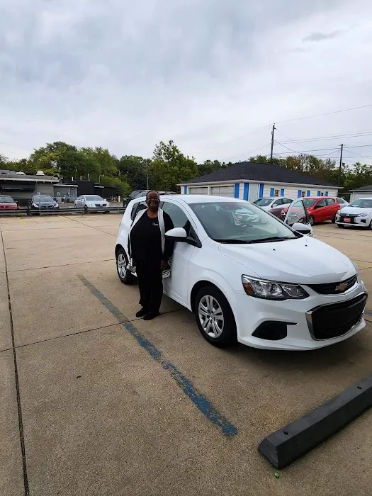 Holiday Rent A Car Picture 9