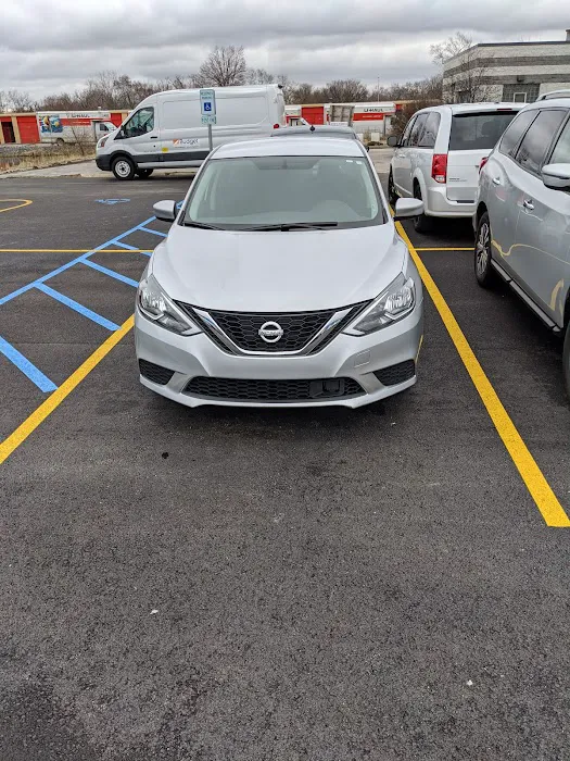 Avis Car Rental Picture 3