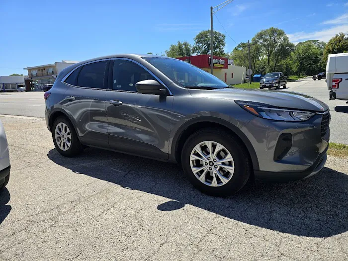 Avis Car Rental Picture 4