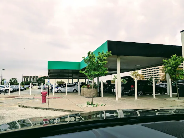 Enterprise Rent-A-Car Picture 3