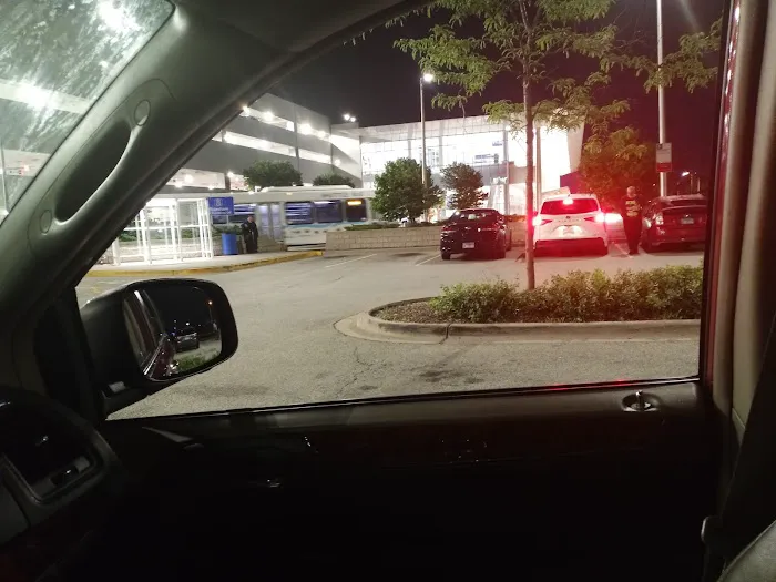 Thrifty Car Rental - Chicago - O'hare International Airport Picture 5