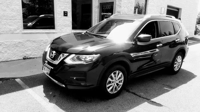 Enterprise Rent-A-Car Picture 7