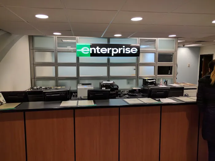 Enterprise Rent-A-Car Picture 4