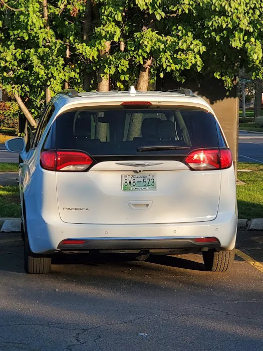 Enterprise Rent-A-Car Picture 8