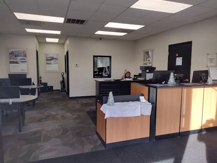 Enterprise Rent-A-Car Picture 4