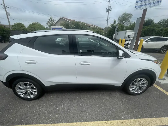 Avis Car Rental Picture 7