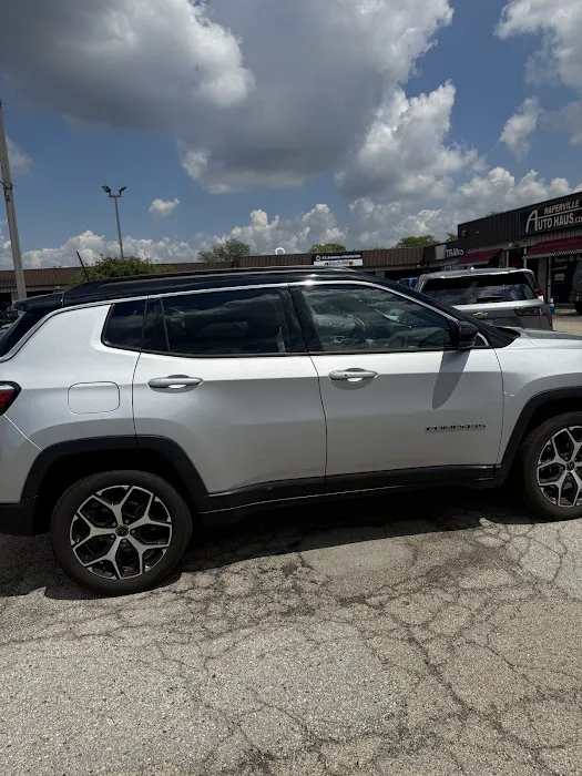 Hertz Car Rental - Naperville - West Ogden Avenue Picture 6