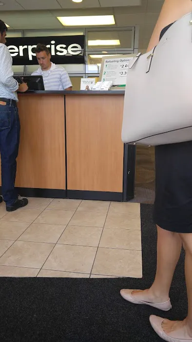 Enterprise Rent-A-Car Picture 9