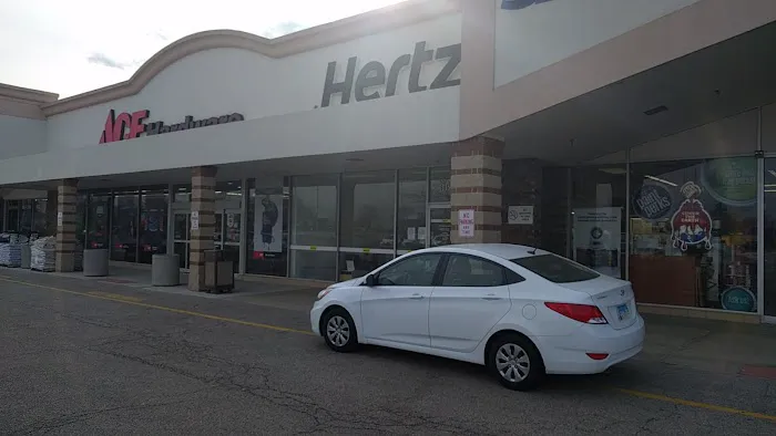 Hertz Car Rental - Hoffman Estates - W Golf Road Picture 6