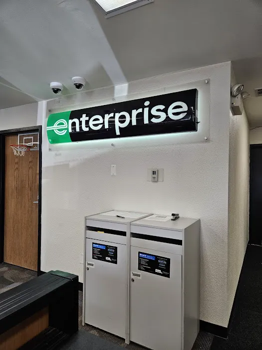 Enterprise Rent-A-Car Picture 10
