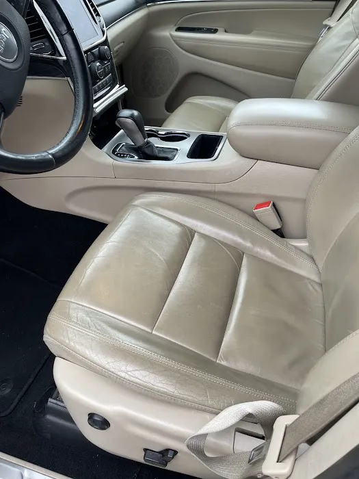 Avis Car Rental Picture 6