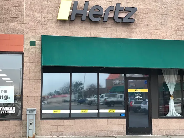Hertz Car Rental - Saint Charles - East Main Street Picture 8