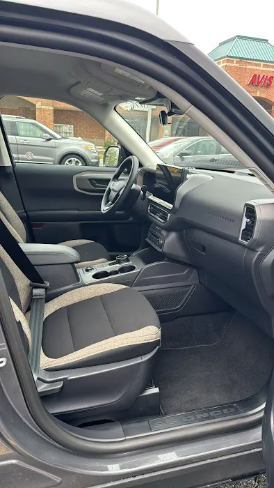 Avis Car Rental Picture 6