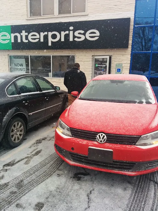 Enterprise Rent-A-Car Picture 2