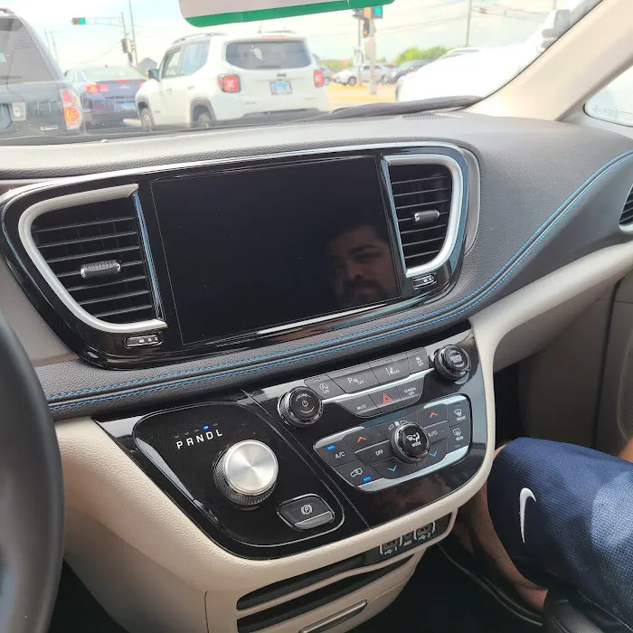 Enterprise Rent-A-Car Picture 9