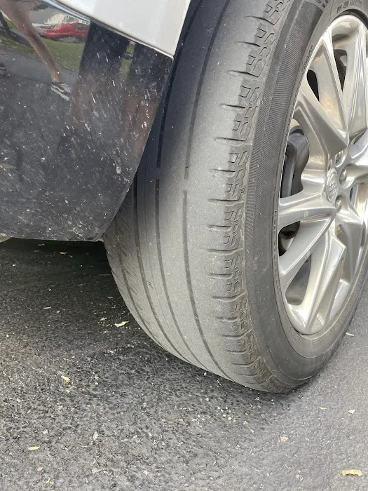 Budget Car Rental Picture 3