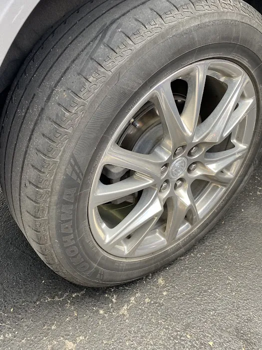 Budget Car Rental Picture 2