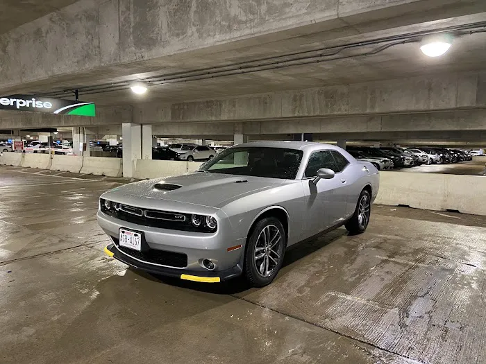 Enterprise Rent-A-Car Picture 1