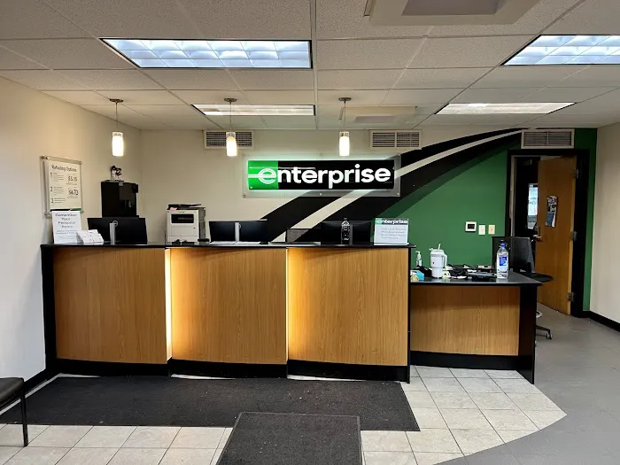 Enterprise Rent-A-Car Picture 3