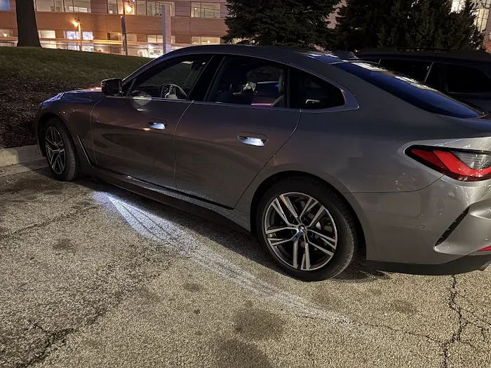 SIXT Rent A Car Milwaukee Airport Picture 10