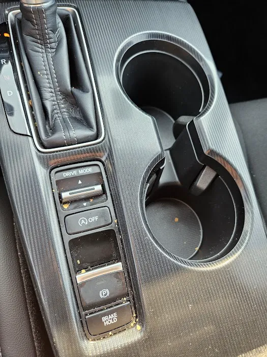 Avis Car Rental Picture 3