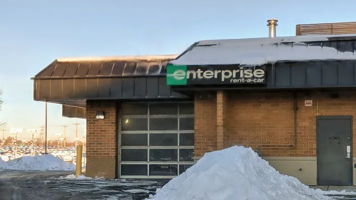 Enterprise Rent-A-Car Picture 2