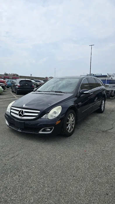 Rob’s Auto Sales and Rentals Picture 6