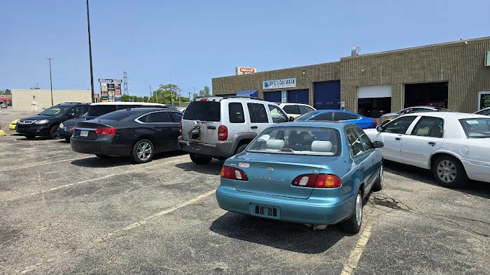 Rob’s Auto Sales and Rentals Picture 8
