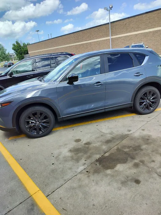 Enterprise Rent-A-Car Picture 1