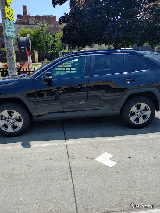 Enterprise Rent-A-Car Picture 5