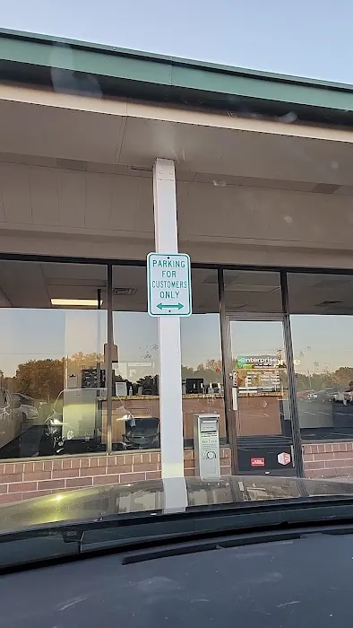 Enterprise Rent-A-Car Picture 5