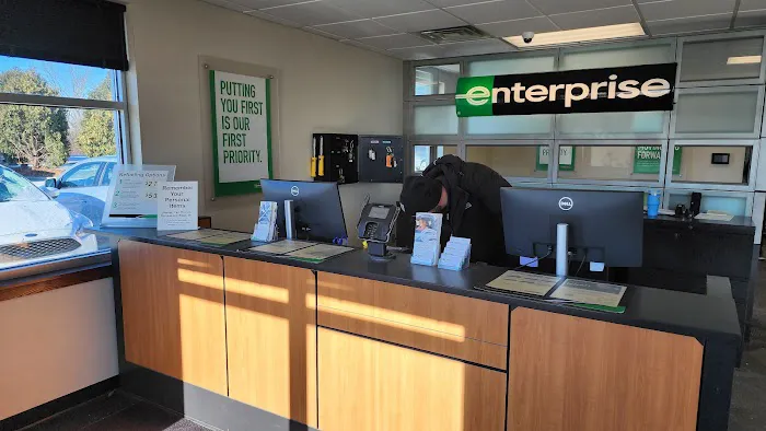 Enterprise Rent-A-Car Picture 8