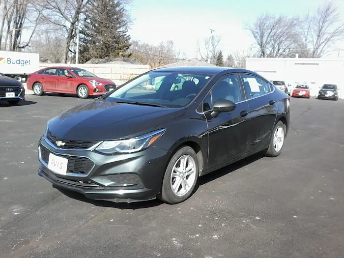 Avis Car Rental Picture 2