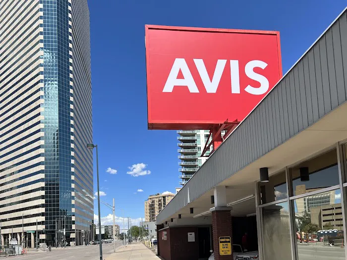 Avis Car Rental Picture 1