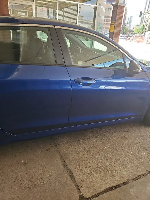 Avis Car Rental Picture 7