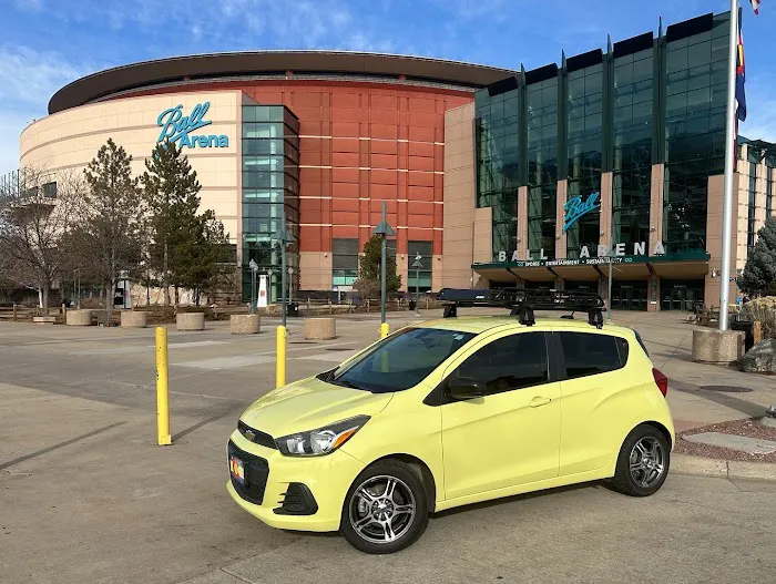 iDrive Denver Rental Car Picture 4