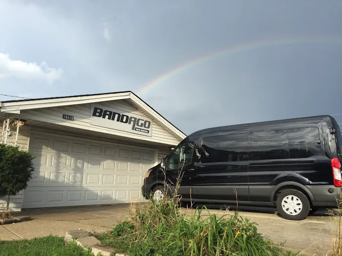 Bandago Van Rental Picture 7